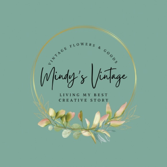 Meet your Posher, Mindy - Picture 1 of 6